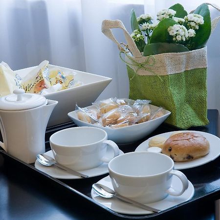 Viasparano B&B Bari Bagian luar foto