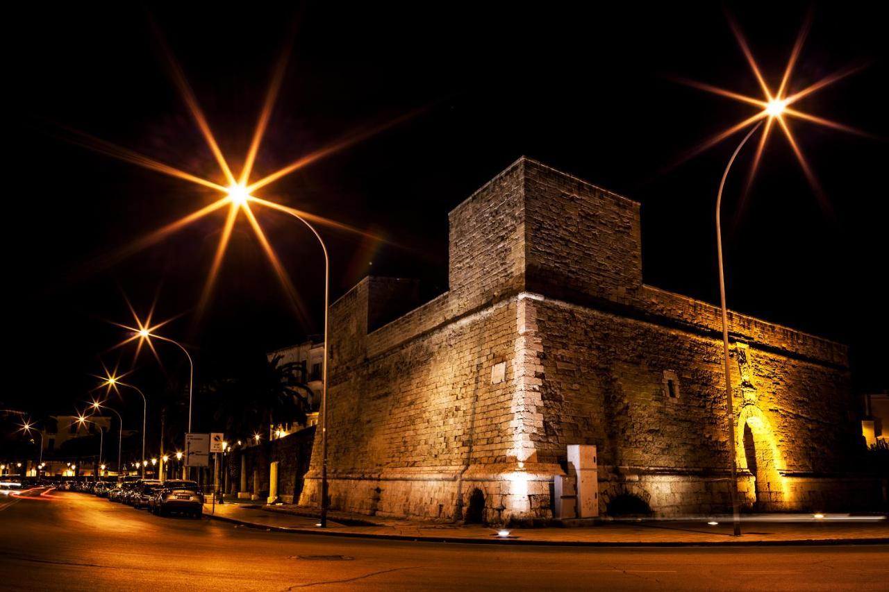 Viasparano B&B Bari Bagian luar foto