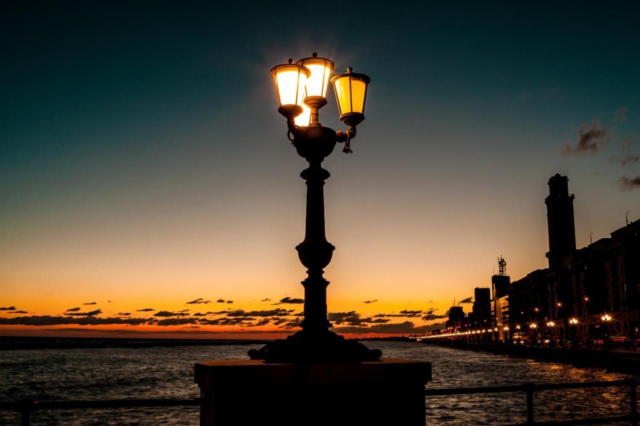Viasparano B&B Bari Bagian luar foto